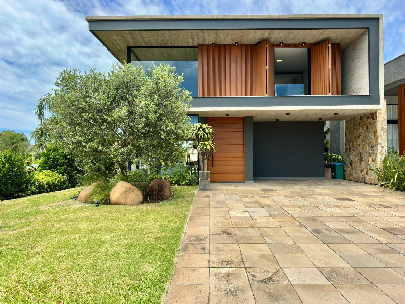 Casa em Condomínio 4 dormitórios para venda, Centro em Xangri-lá | Ref.: 112