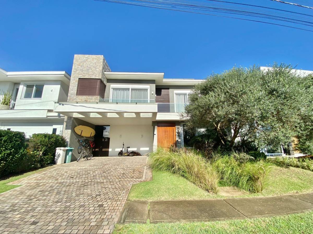 Casa em Condomínio 5 dormitórios para venda, Parque Antártica em Capão da Canoa | Ref.: 239