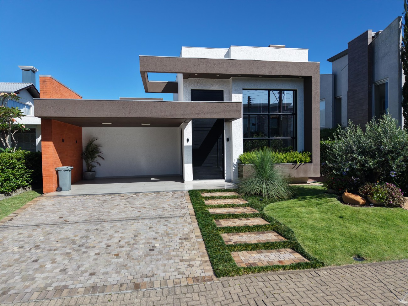 Casa em Condomínio 4 dormitórios para venda, Morada do Sol em Capão da Canoa | Ref.: 398