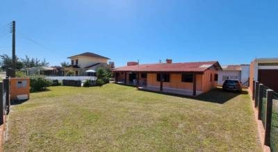 Casa 5 dormitórios para venda, Zona Norte em Capão da Canoa | Ref.: 457
