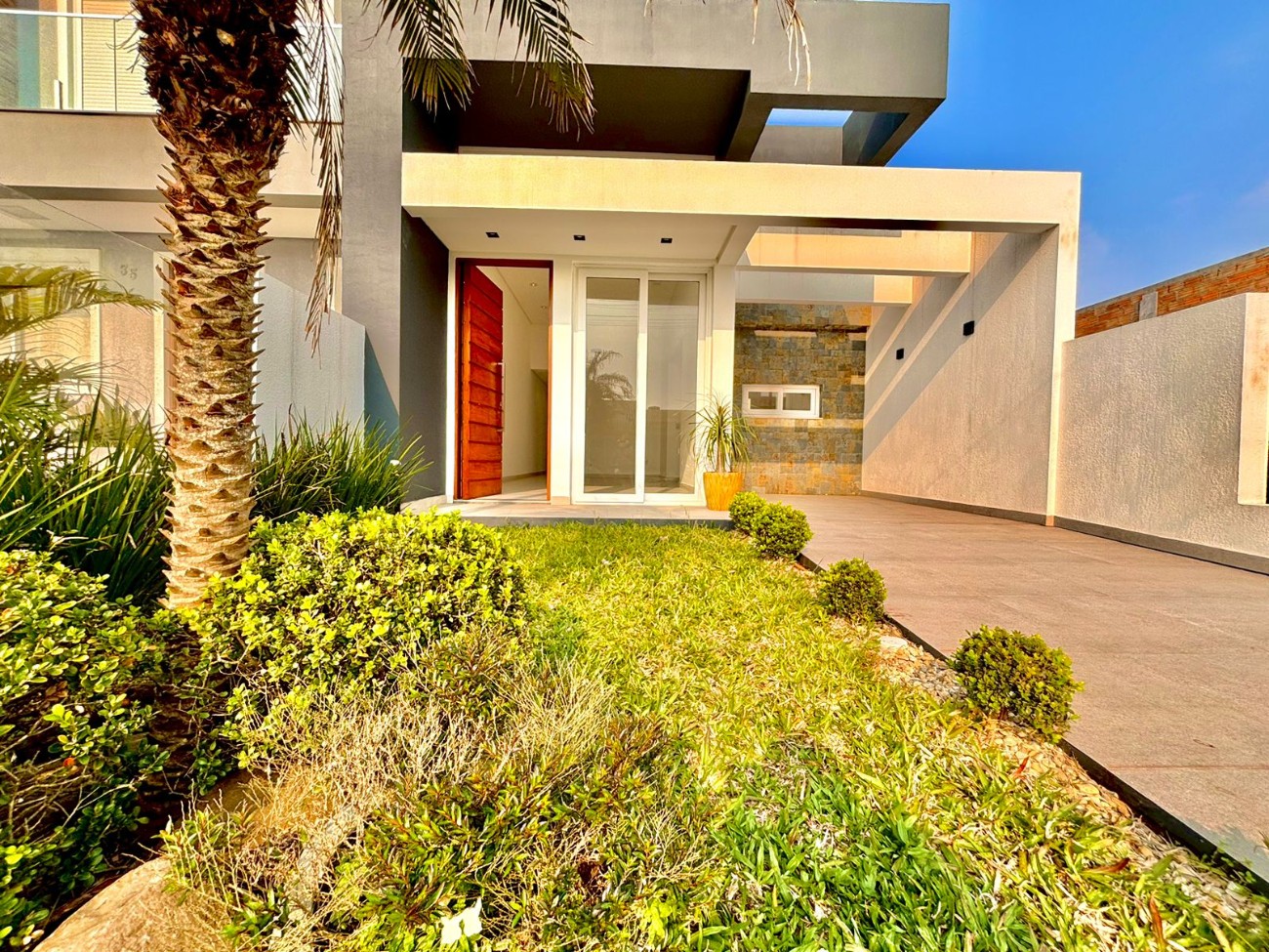 Casa 2 dormitórios para venda, Jardim Beira Mar em Capão da Canoa | Ref.: 73