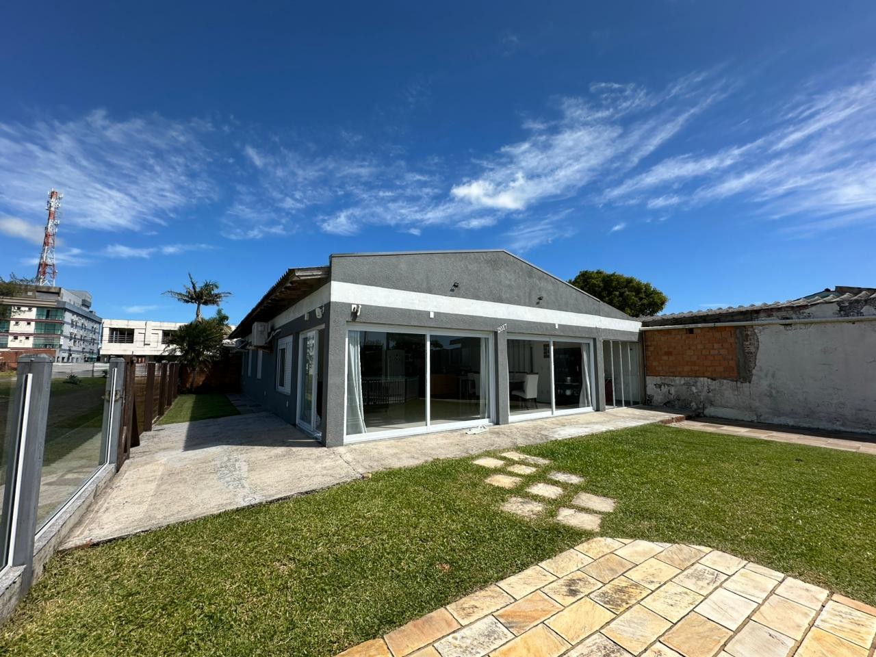 Casa 3 dormitórios para venda, Centro em Xangri-lá | Ref.: 93